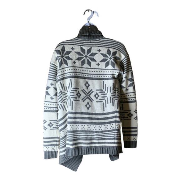 Express Cardigan Womens Small Petite Snowflake Isle Pattern Merino Wool Sweater - Picture 2 of 10